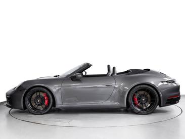 Porsche 992 I Carrera GTS Cabriolet — photo 2