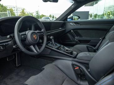 Porsche 992 II GT3 — photo 18