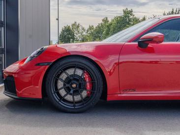 Porsche 992 II Carrera 4 GTS — photo 14