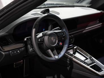 Porsche 992 II Turbo S Cabriolet — photo 16