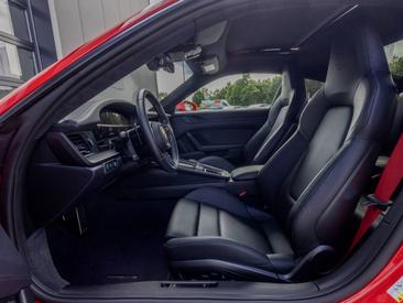Porsche 992 II Carrera 4 GTS — photo 17