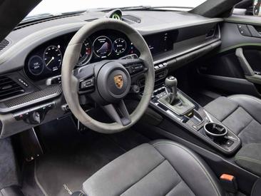 Porsche 992 I GT3 — photo 12
