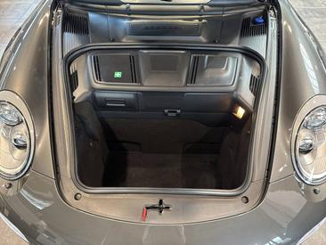 Porsche 997 II Targa 4S — photo 31