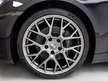 Porsche 992 II Carrera Cabriolet — photo 6