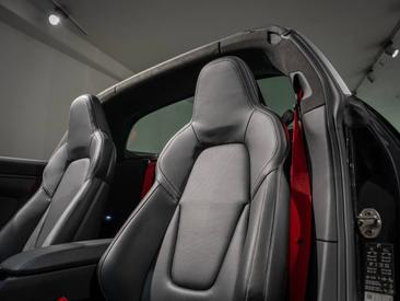 Porsche 992 I Targa 4 GTS — photo 16