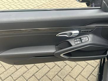 Porsche 991 II Turbo S Cabriolet — photo 30