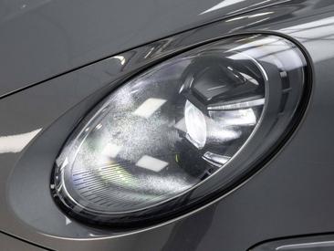 Porsche 992 I Carrera GTS Cabriolet — photo 11