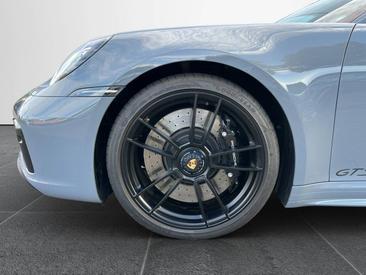 Porsche 992 I Targa 4 GTS — photo 22