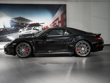 Porsche 991 II Turbo Cabriolet — photo 7