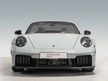 Porsche 992 II Carrera GTS Cabriolet — photo 4