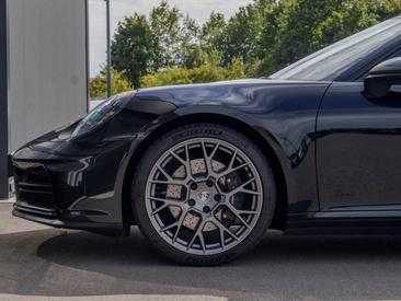 Porsche 992 II Carrera Cabriolet — photo 14