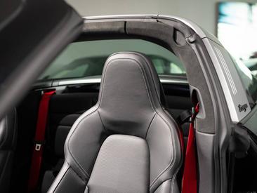 Porsche 992 I Targa 4 GTS — photo 19