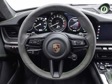 Porsche 992 I GT3 — photo 17