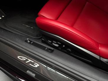 Porsche 992 I GT3 Mit Touring-Paket — photo 30