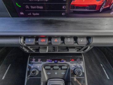 Porsche 992 II Carrera 4 GTS — photo 26