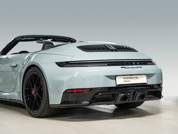 Porsche 992 II Carrera GTS Cabriolet — photo 9