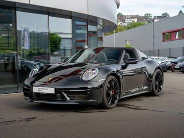 Porsche 992 I Targa 4S — photo 2