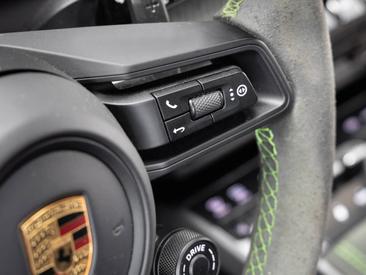 Porsche 992 I GT3 — photo 20