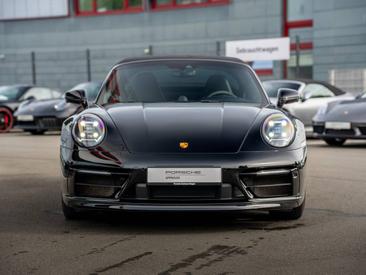 Porsche 992 I Targa 4S — photo 3