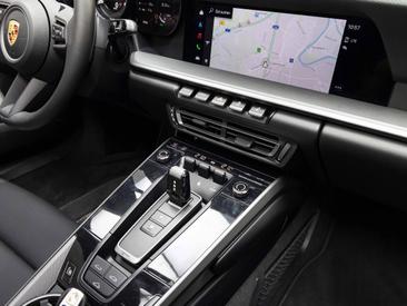 Porsche 992 I Carrera — photo 19
