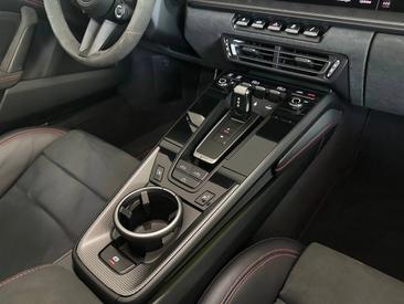 Porsche 992 I Carrera GTS Cabriolet — photo 19