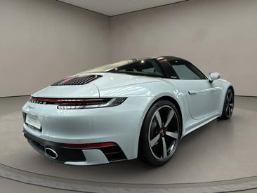 Porsche 992 I Targa 4 — photo 6