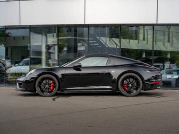 Porsche 992 I Targa 4S — photo 4