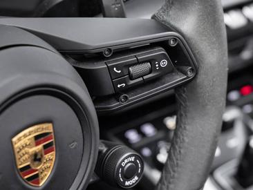 Porsche 992 I Carrera GTS Cabriolet — photo 21