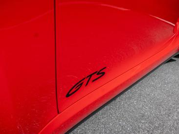 Porsche 992 II Carrera 4 GTS — photo 34