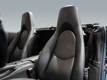 Porsche 997 II Carrera Cabriolet — photo 16