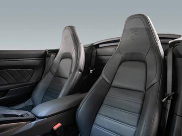 Porsche 992 II Carrera GTS Cabriolet — photo 18