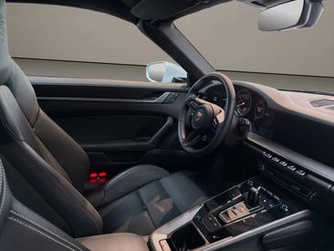 Porsche 992 I Targa 4 — photo 15