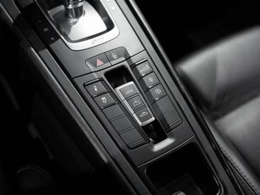 Porsche 991 II Turbo Cabriolet — photo 23