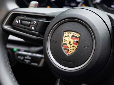 Porsche 992 I Carrera — photo 26