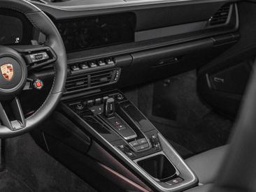 Porsche 992 II Carrera GTS Cabriolet — photo 20