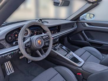 Porsche 992 I Turbo S Cabriolet — photo 10