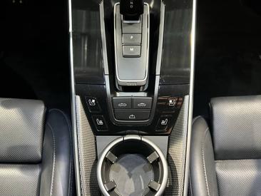 Porsche 992 I Turbo S Cabriolet — photo 20
