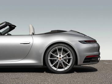 Porsche 992 I Carrera Cabriolet — photo 11