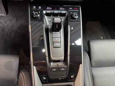 Porsche 992 I Targa 4 — photo 18