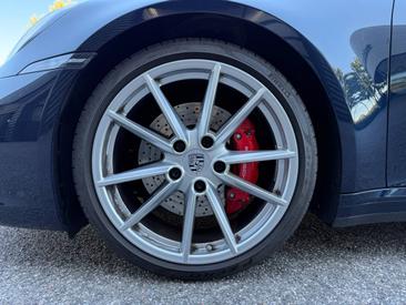 Porsche 992 I Carrera S — photo 10