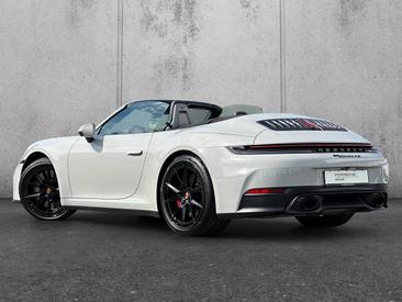 Porsche 992 II Carrera 4S Cabriolet — photo 3