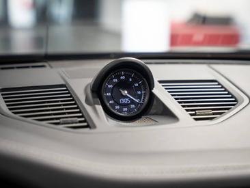 Porsche 992 I Targa 4 GTS — photo 34