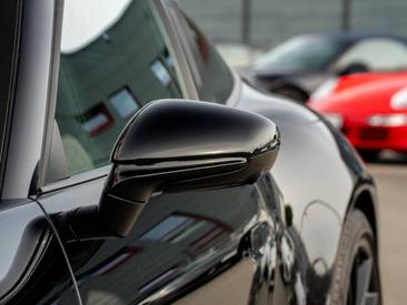 Porsche 992 I Targa 4S — photo 15
