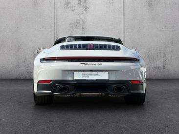 Porsche 992 II Carrera 4S Cabriolet — photo 4