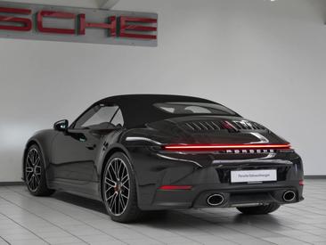 Porsche 992 II Carrera 4S Cabriolet — photo 4