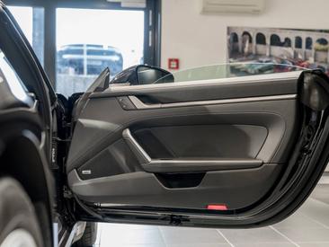 Porsche 992 II Carrera Cabriolet — photo 20