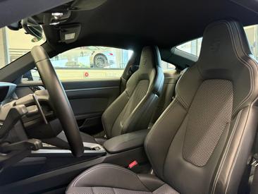 Porsche 992 I Carrera S — photo 16