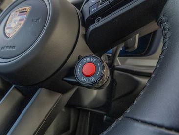 Porsche 992 II Carrera 4 GTS — photo 46