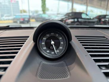 Porsche 992 I Targa 4 — photo 25