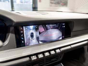 Porsche 992 II Carrera Cabriolet — photo 24